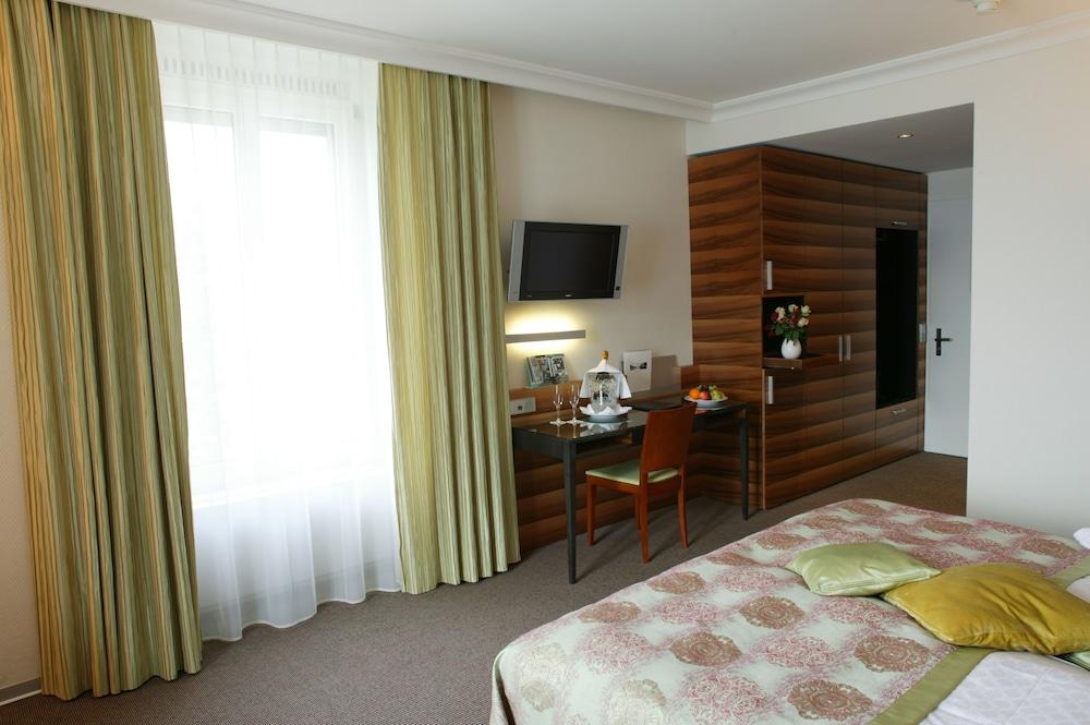 Seehotel Waldstaetterhof Swiss Quality Brunnen Exterior foto
